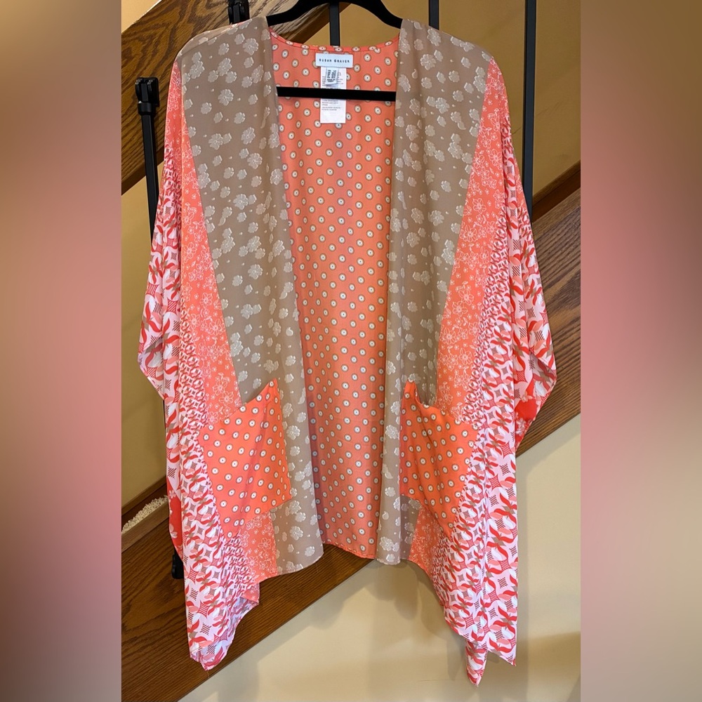Susan Graver Kimono Cardigan Printed Woven Open Front Peach Pink SZ.LG Petite